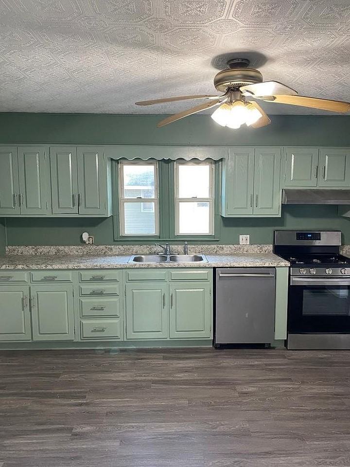 5225 Chain Of Rocks Rd - Photo 4 of 19