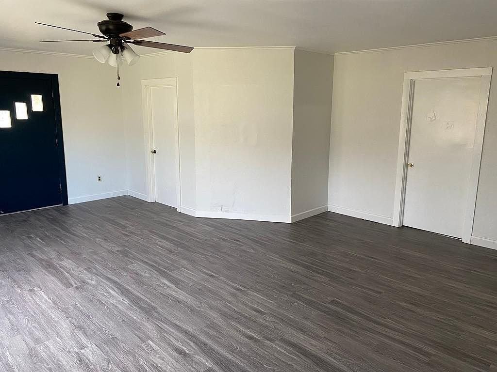 5225 Chain Of Rocks Rd - Photo 6 of 19