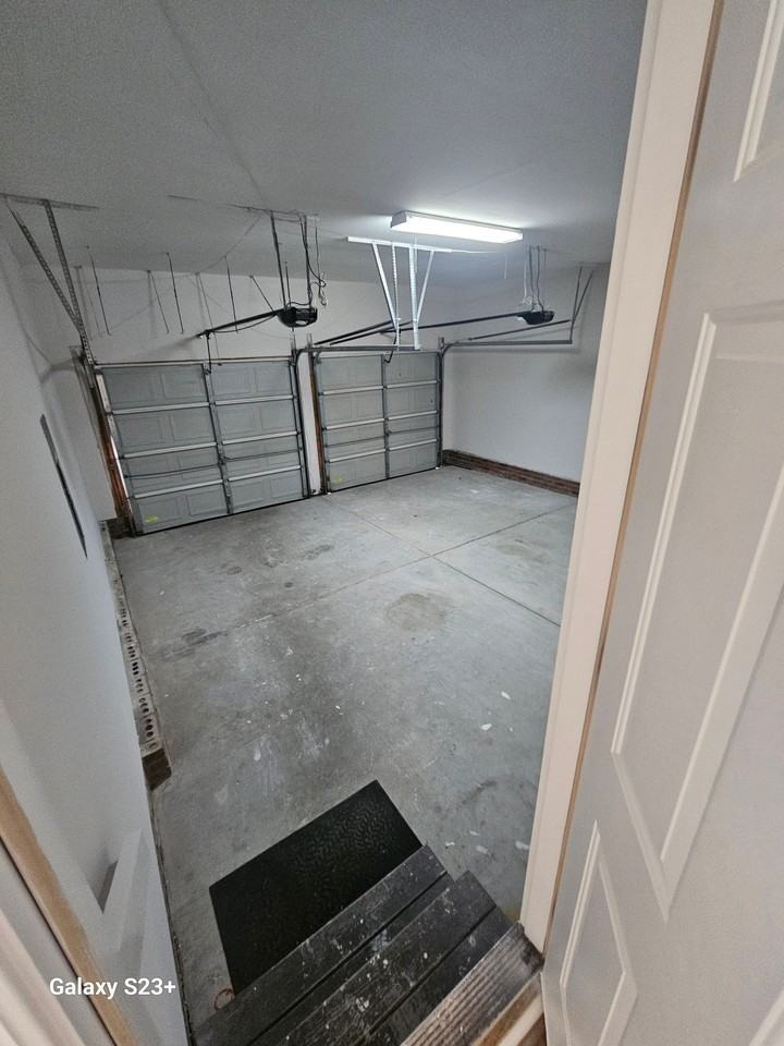 304 Oak Cove Dr - Photo 5 of 28