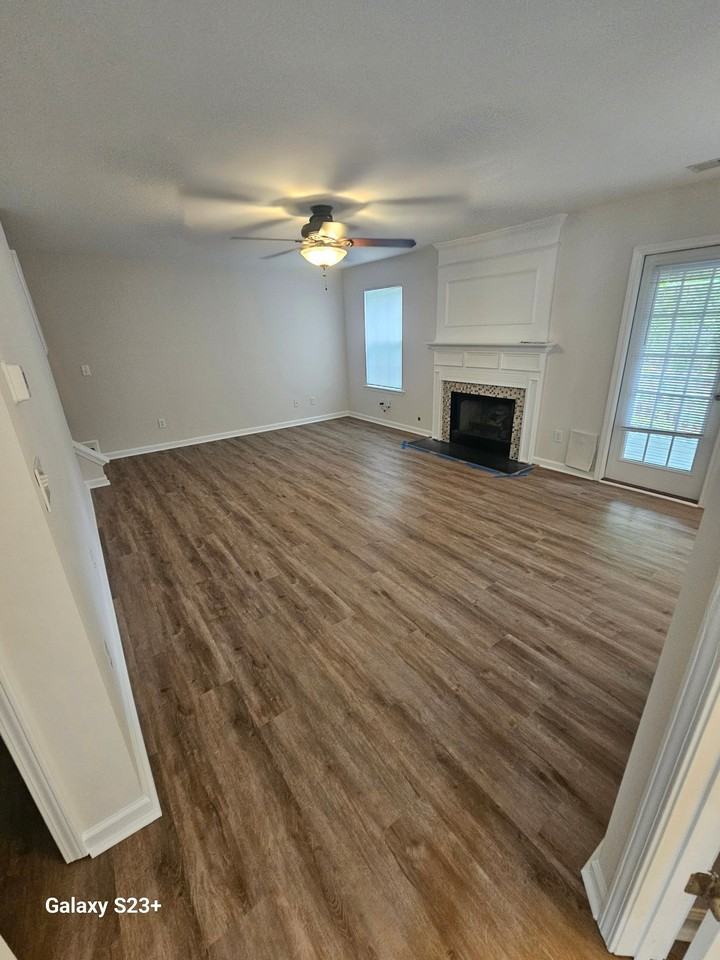 304 Oak Cove Dr - Photo 7 of 28