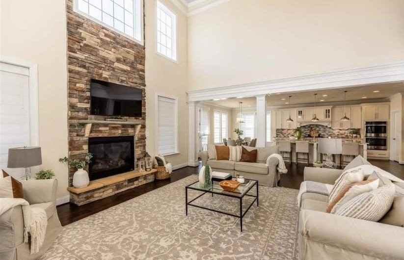 172 Southwind Cir - Photo 3 of 10