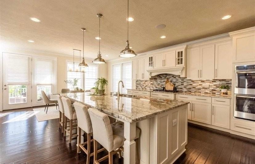 172 Southwind Cir - Photo 4 of 10