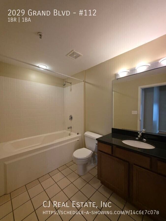 2029 Grand Blvd #112 - Photo 7 of 11