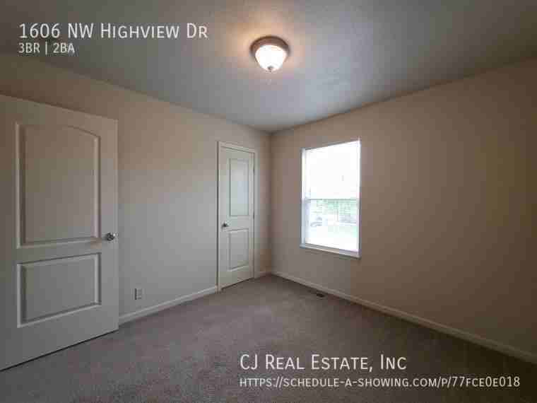 1606 Nw High View Dr - Photo 6 of 11