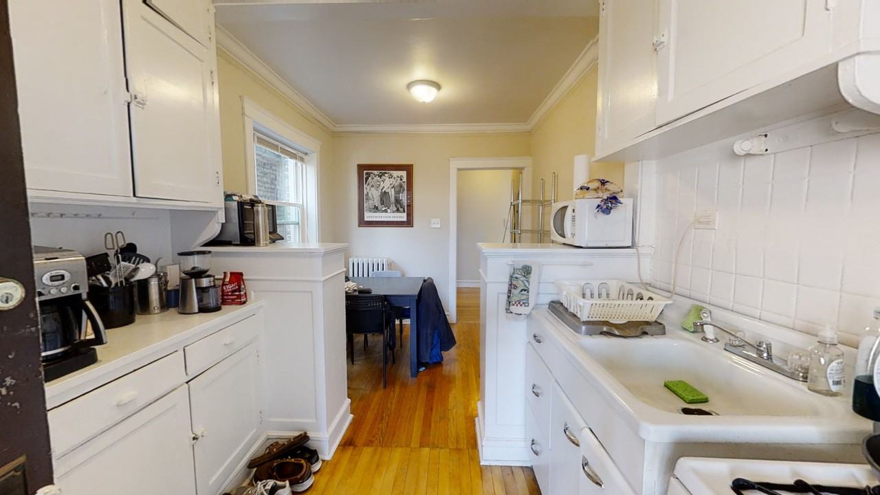 409 Beloit Ave #2M - Photo 6 of 23