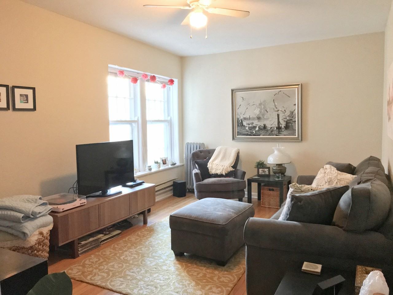 411 Beloit Ave #3R - Photo 2 of 22