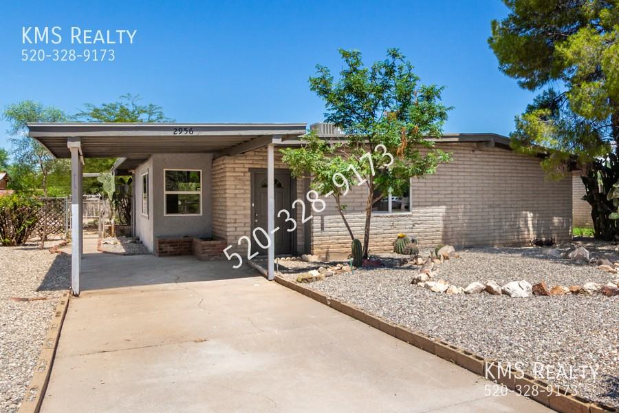 2956 W Maxine Cir - Photo 2 of 28