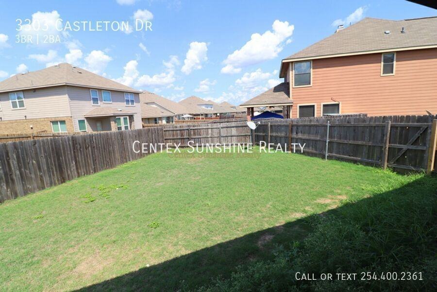 3303 Castleton Dr - Photo 5 of 23