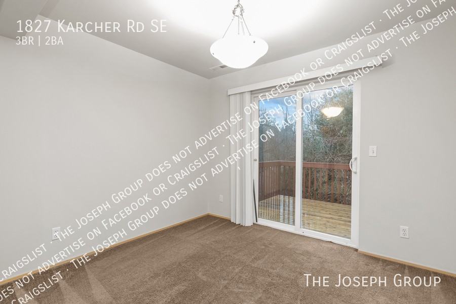 1827 Karcher Rd Se - Photo 3 of 33