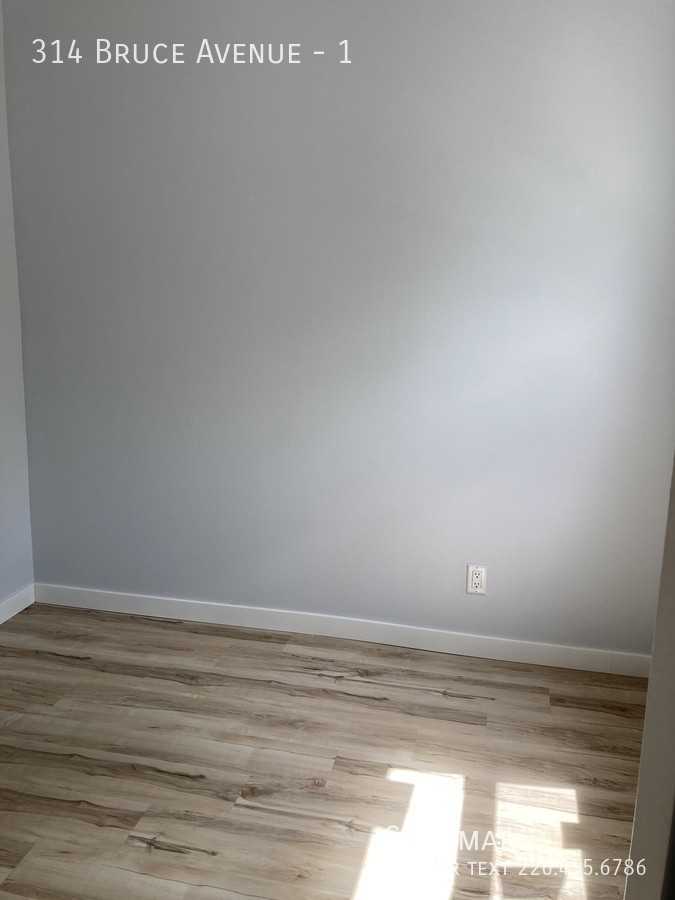 314 Bruce Ave #1 - Photo 6 of 10