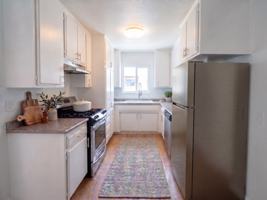 featured image of 604 E Orange Grove Ave