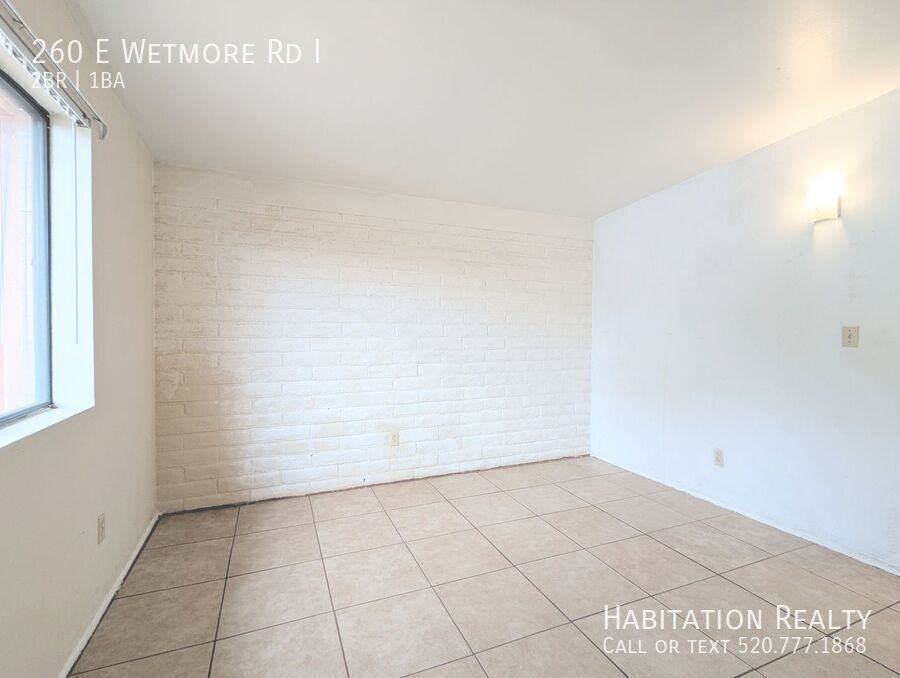 260 E Wetmore Rd - Photo 7 of 14