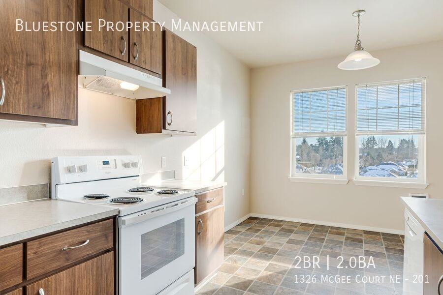 1326 Mcgee Ct Ne #201 - Photo 3 of 41