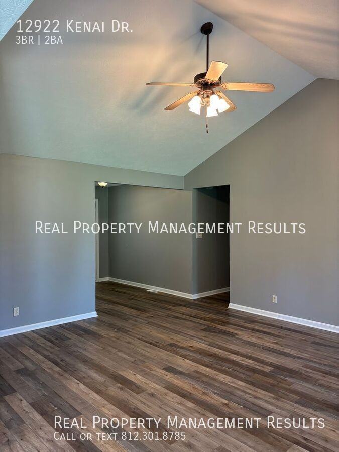 12922 Kenai Dr - Photo 3 of 16