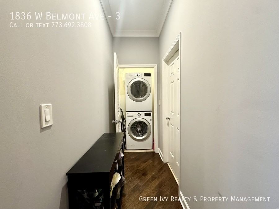 1836 W Belmont Ave #3 - Photo 7 of 15