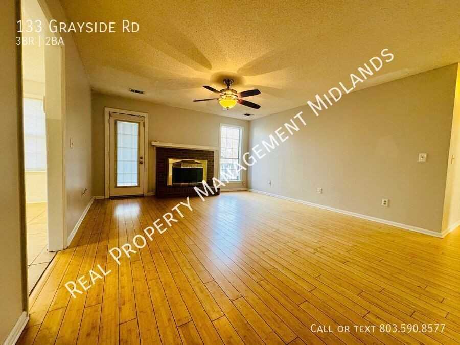 133 Grayside Rd - Photo 3 of 13