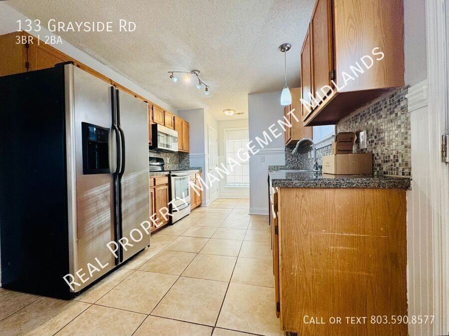 133 Grayside Rd - Photo 4 of 13