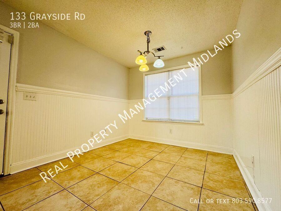 133 Grayside Rd - Photo 5 of 13