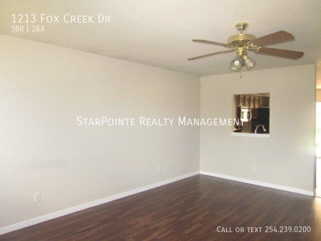 1213 Fox Creek Dr - Photo 4 of 13