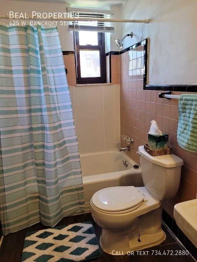 425 W Bancroft St #302 - Photo 5 of 9