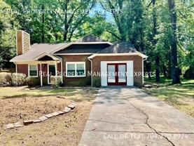 723 Cricketwood Ln - Photo 1 of 1