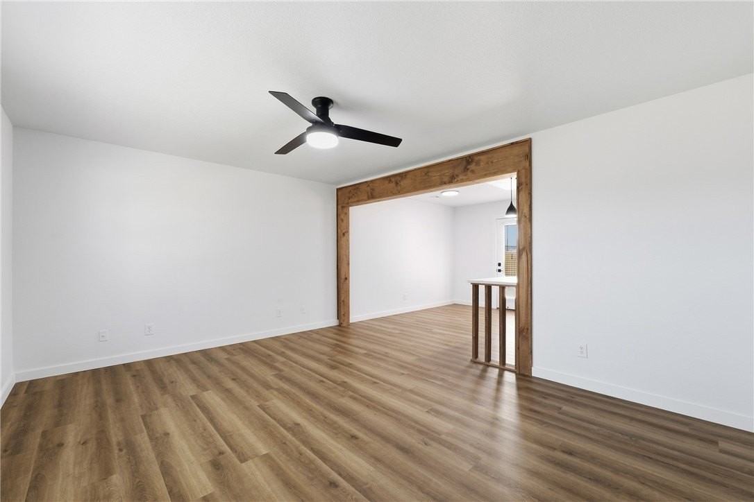 2400 Se Jayel Ter #4 - Photo 2 of 28