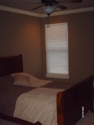 649 N Longfellow Ln - Photo 6 of 9