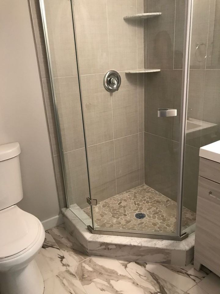 3913 Warren St - Photo 5 of 10
