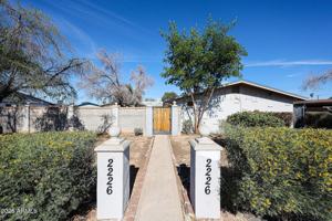 featured image of 2226 W Heatherbrae Dr #1