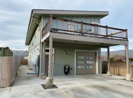 featured image of 1537 Bargeway Rd