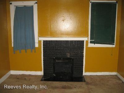 1115 Cottrell St - Photo 2 of 6