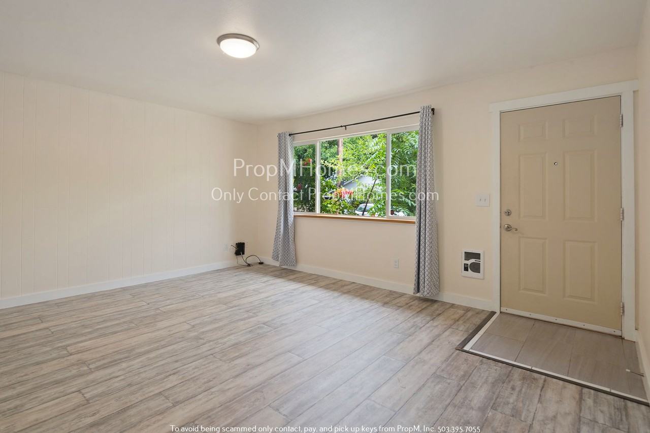 5829 Se 80th Ct - Photo 3 of 18