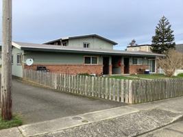 featured image of 2374/2394 Marion Street