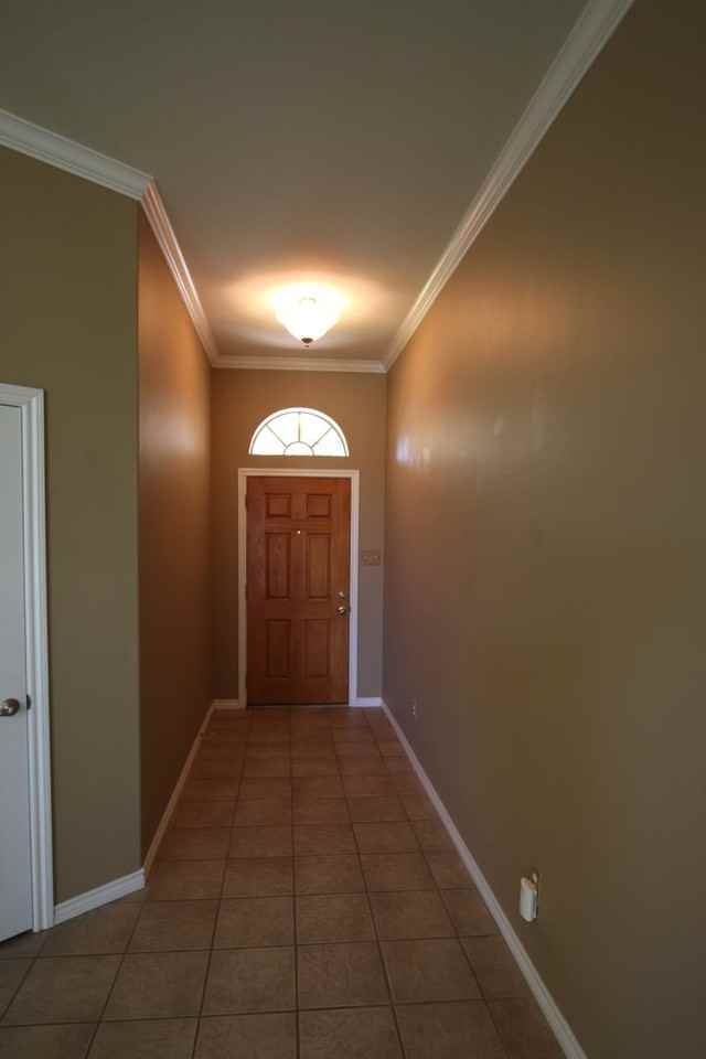 5716 Thomas Nelson Dr - Photo 2 of 31