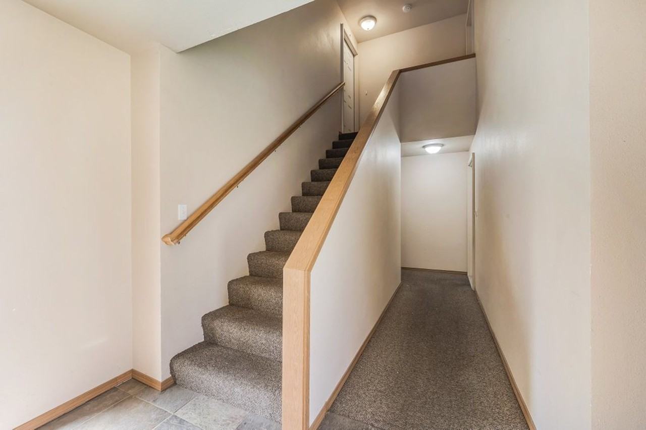 117 E 14th Ave #4 - Photo 4 of 21