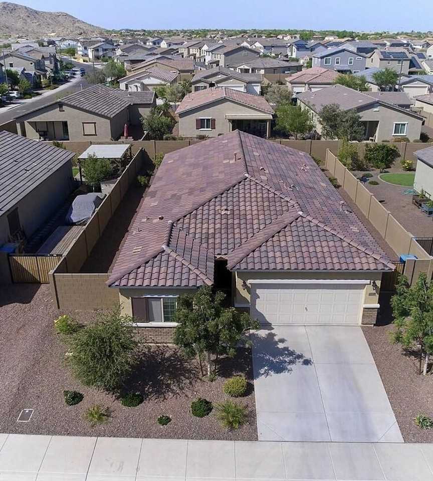 21248 W Palm Ln - Photo 3 of 15