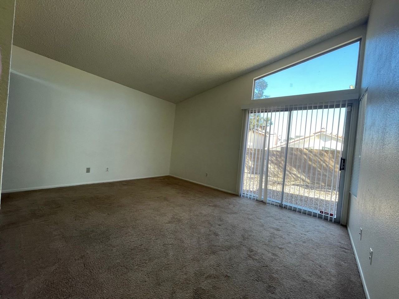2826 Secret Canyon Rd - Photo 7 of 10