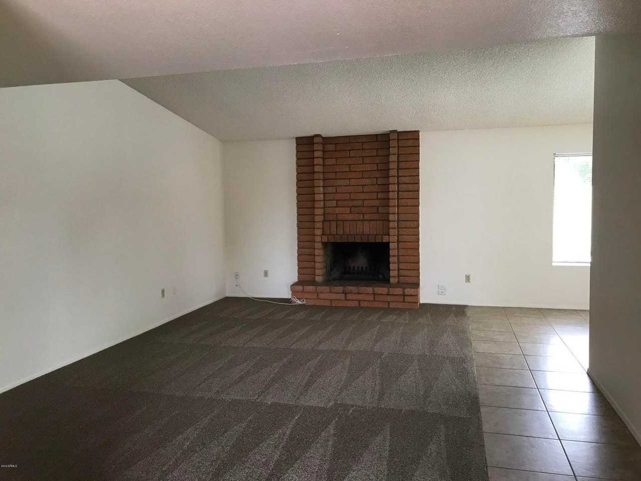 13243 N 47th Pl - Photo 4 of 27