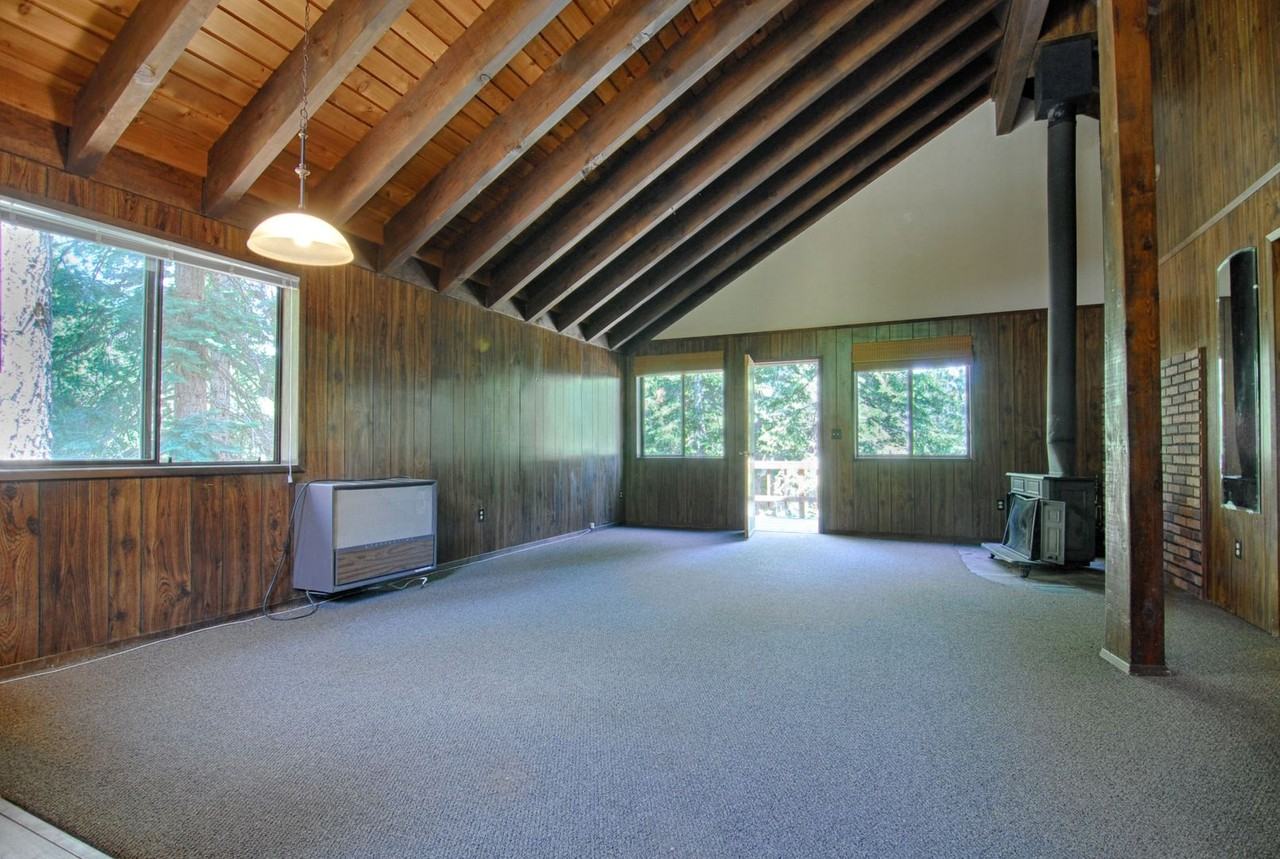 5826 Victoria Rd - Photo 5 of 26