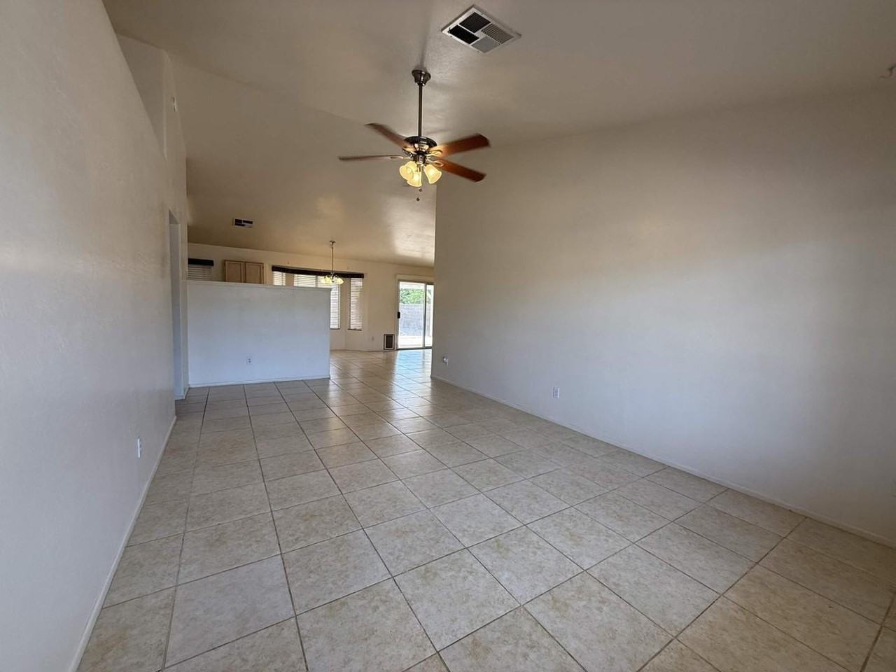 3913 W Morelos St - Photo 6 of 19