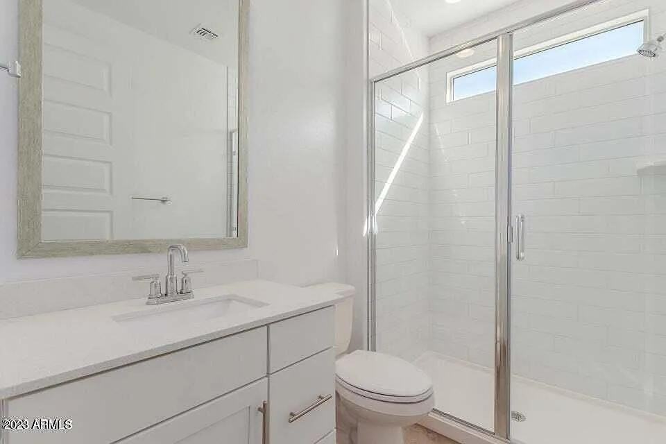 3741 S 64th Dr - Photo 7 of 20