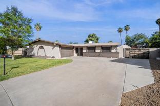 4515 W Shaw Butte Dr - Photo 1 of 1