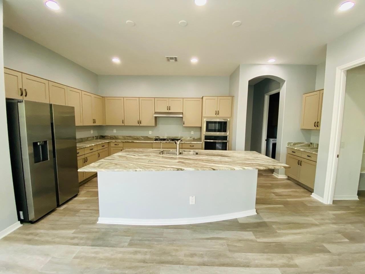 2828 W Patagonia Ct - Photo 3 of 28