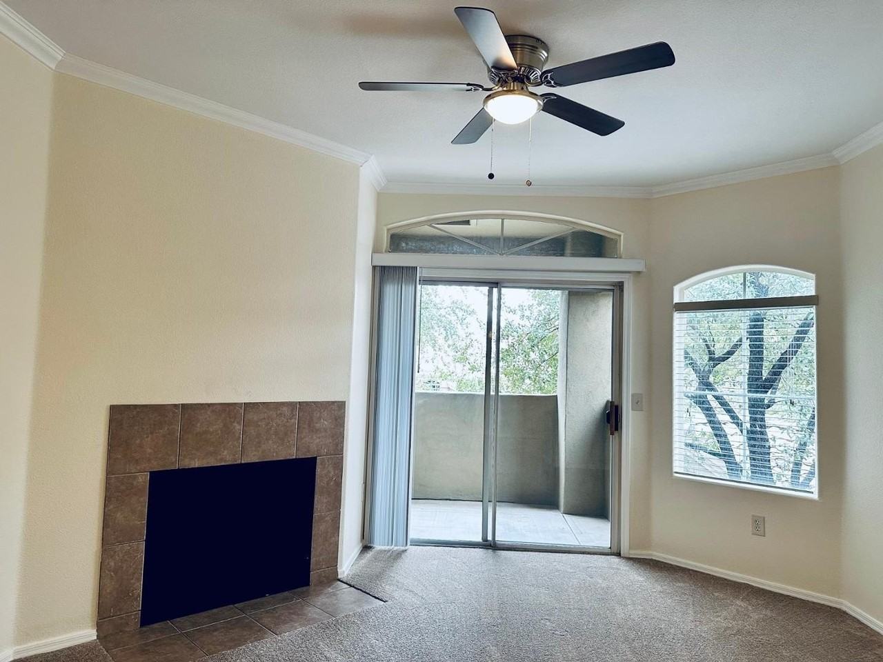 5335 E Shea Blvd #2107 - Photo 4 of 15