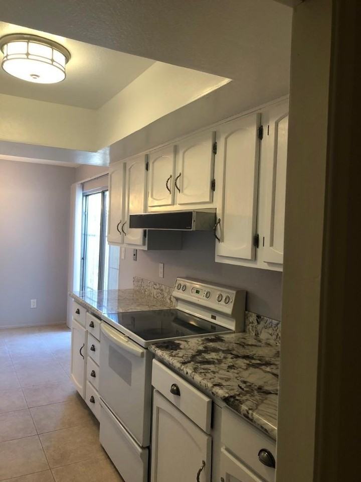 2616 W Joan De Arc Ave - Photo 6 of 35