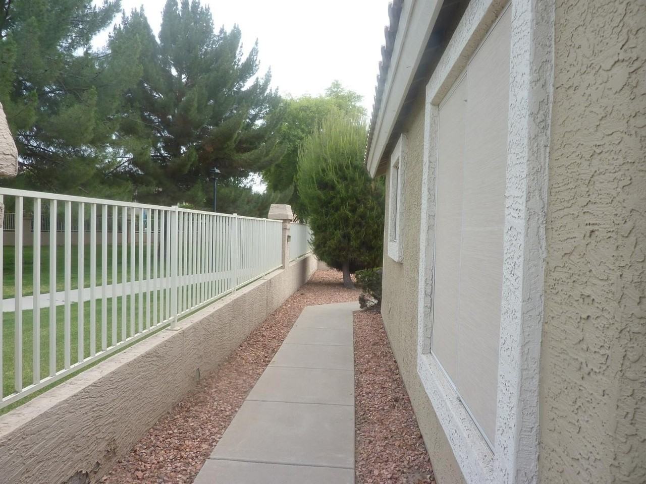 1600 W Gail Dr - Photo 7 of 38