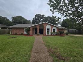 5875 Oleander Dr - Photo 1 of 1