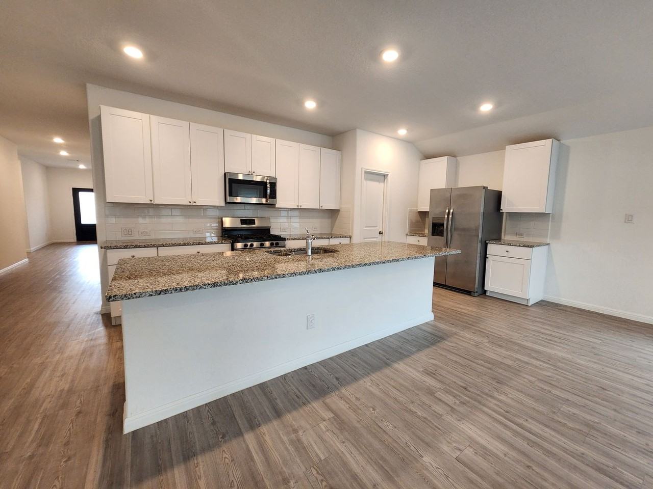 414 Fairy Duster Dr - Photo 6 of 35