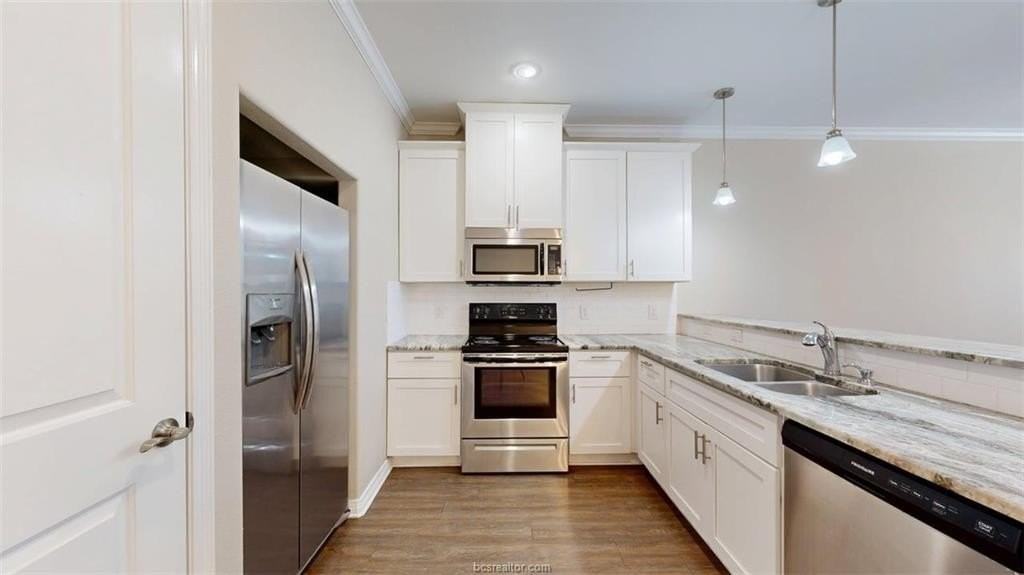 2147 Big River St - Photo 6 of 29