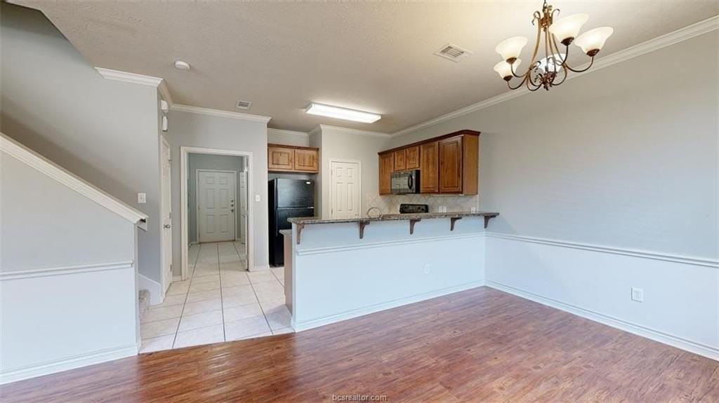 211 Forest Dr #C - Photo 2 of 38